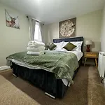 Four Rose Cottage
